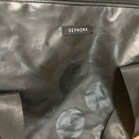Sephora duffle - Picture 2 of 6